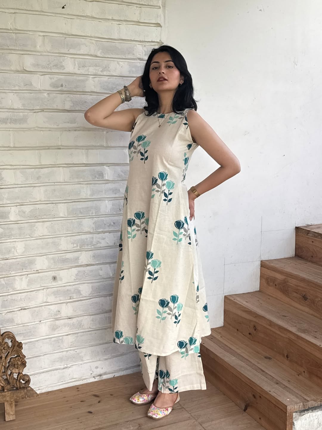Cream Cotton Printed Sleeveless Kurta & Palazzo Set – Floral Ethnic Wear for Women