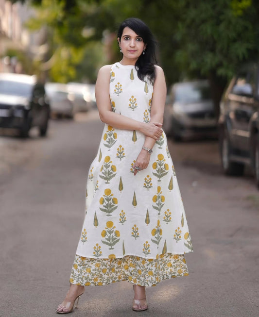 White Floral Printed Sleeveless A-Line Kurta with Matching Printed Pants