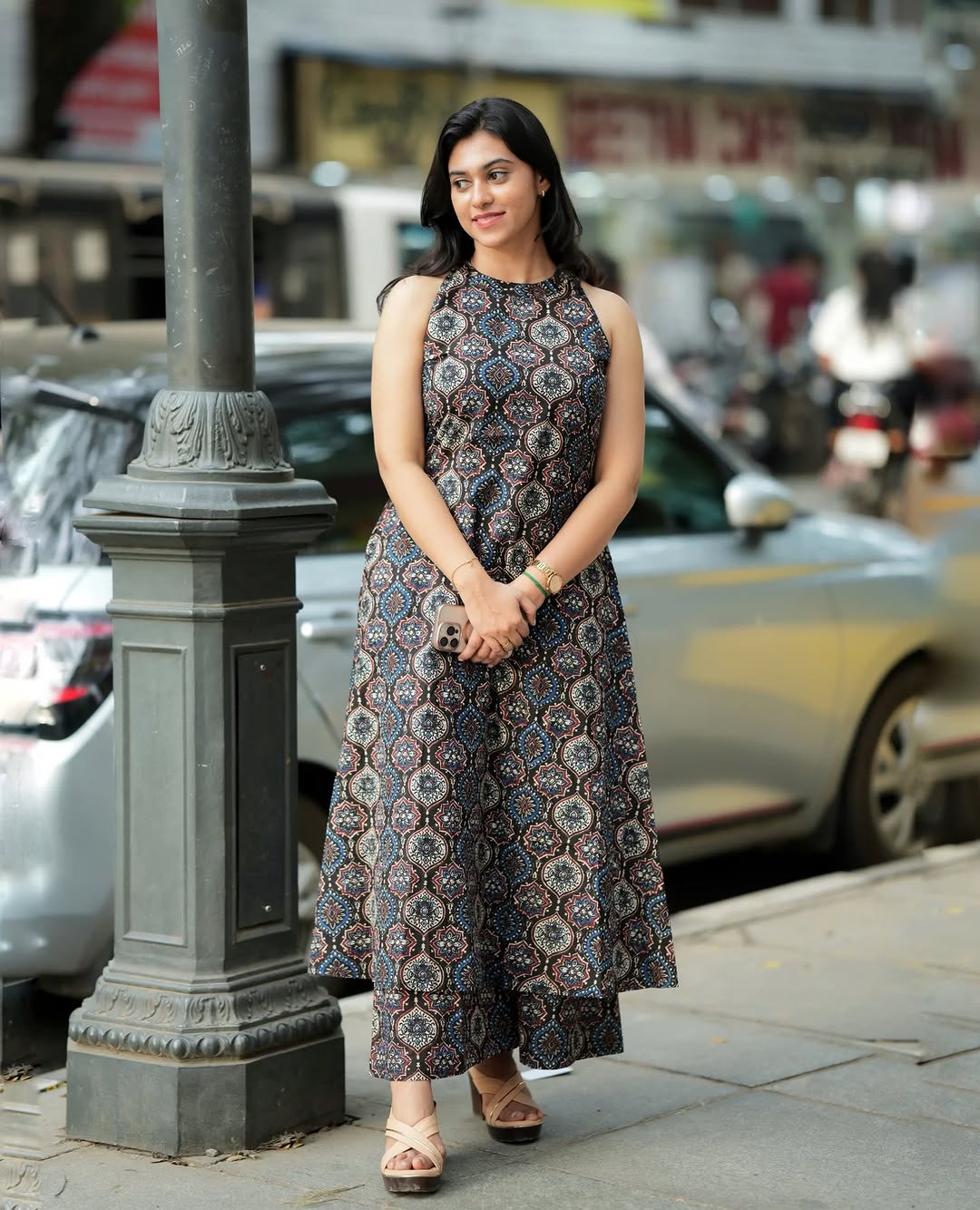 Multicolor Printed Sleeveless Kurta & Palazzo Set – Boho Ethnic Wear for Women