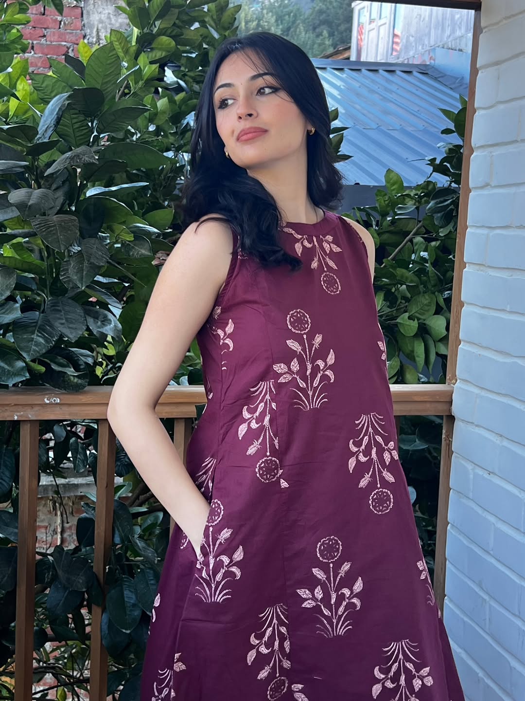 Maroon Floral Printed Sleeveless Kurta & Pant Set for Women – Premium Cotton Co-Ord