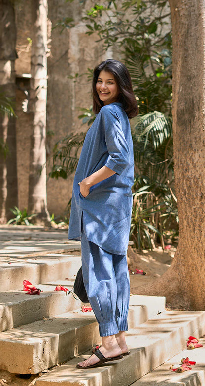 Sunday Paper Co-ord Set in Easy Blue n Red