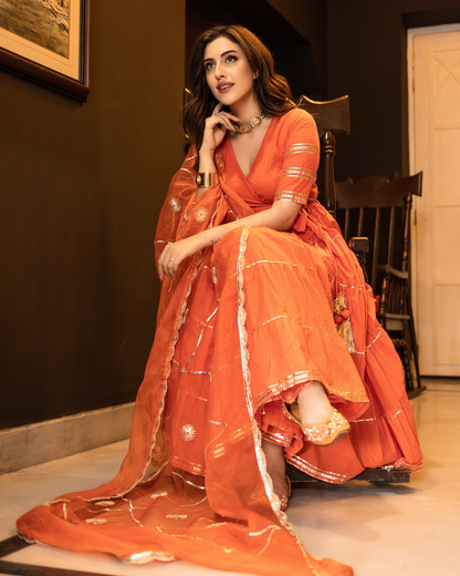 Sparkling Gotapatti Suit Set