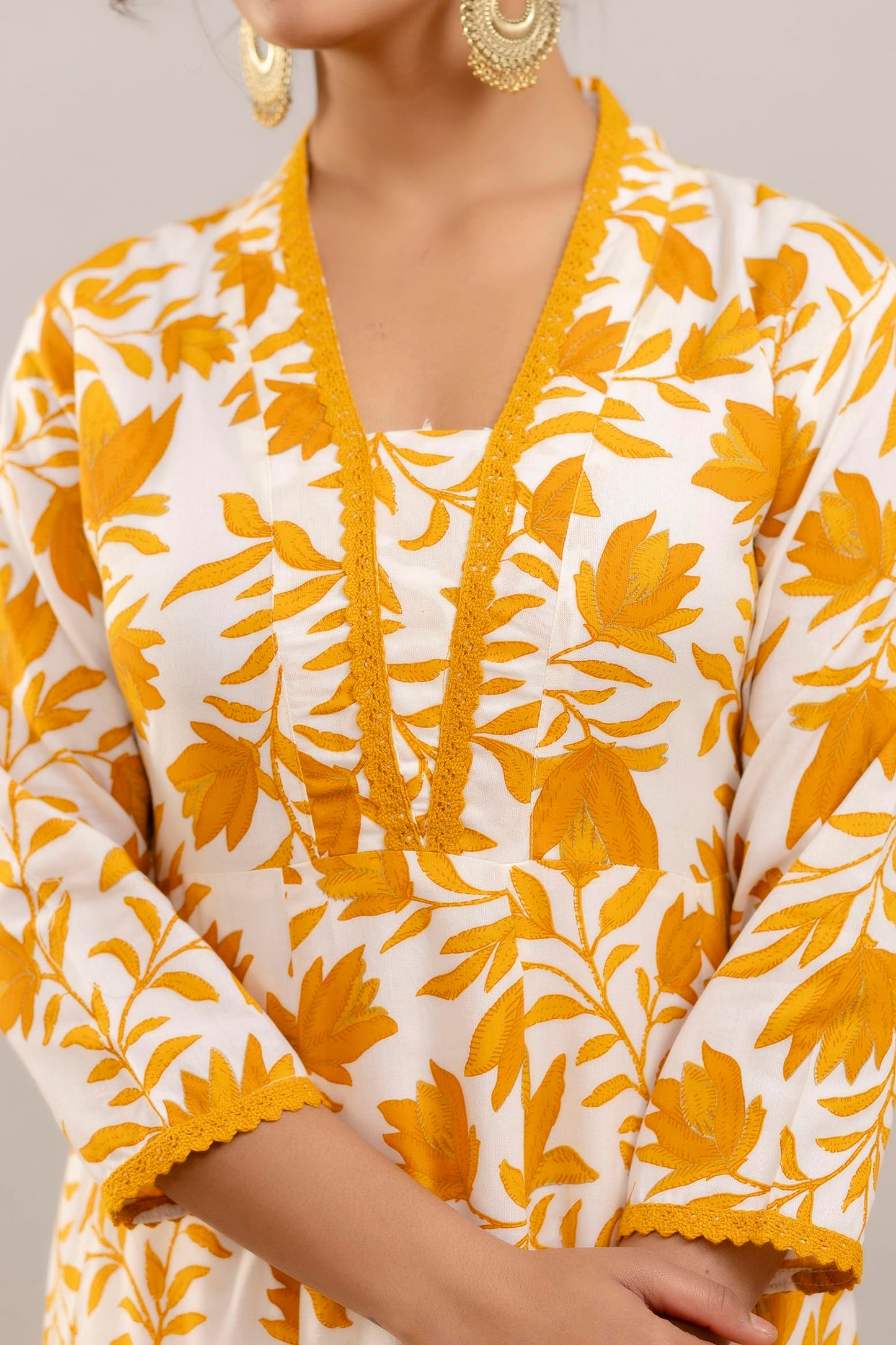 Floral Printed Anarkali Pure Cotton Kurta with Trousers & Dupatta