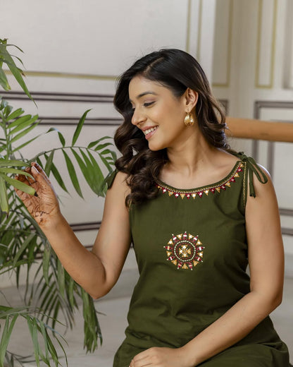 Dori Style Embroidery Work A-Line Kurti Pant Set