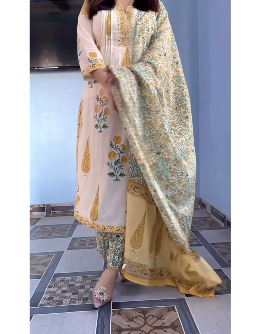Ivory & Yellow Floral Printed Kurta Set with Matching Dupatta