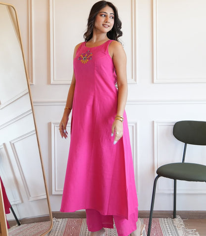 Pink embroidery sleeveless kurta pant set