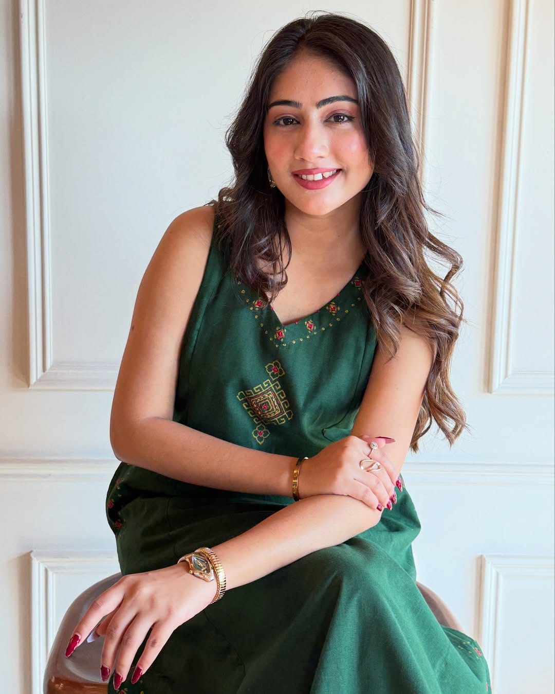 EMBROIDERY WORK A LINE KURTI PANT SET WITH BOTH SIDES POCKETS sett