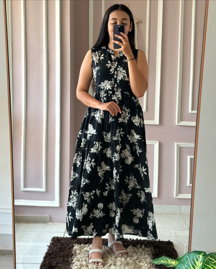 Women Cotton Black Middy Gown