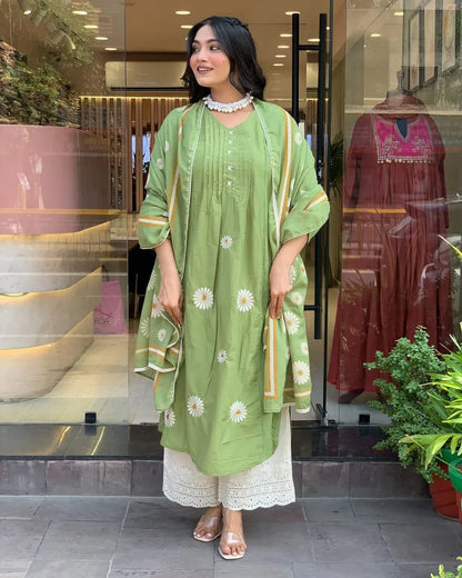 Women Green Cotton Embroidery Flowers Kurta Pant and Dupatta set