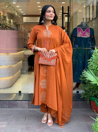 Women Orange Cotton Traditional design Kurta Pant and Dupatta set