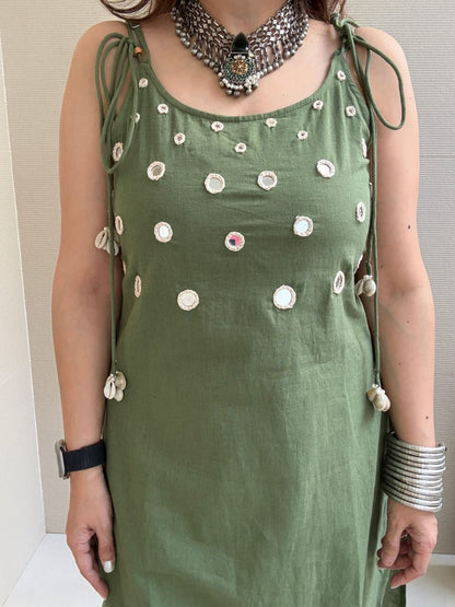 Gleam Hand Mirror Kurta Set